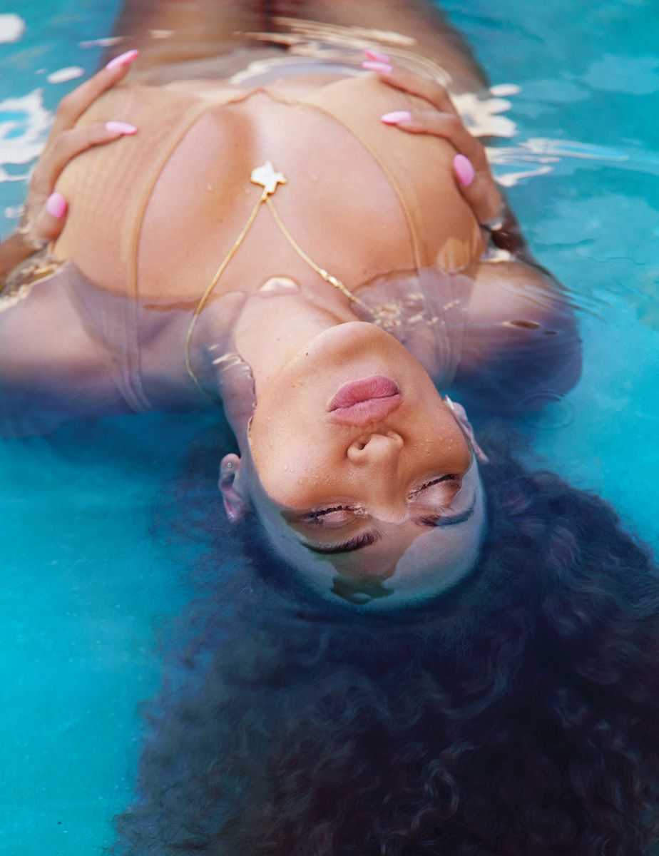 Beyonce-Sexy-12