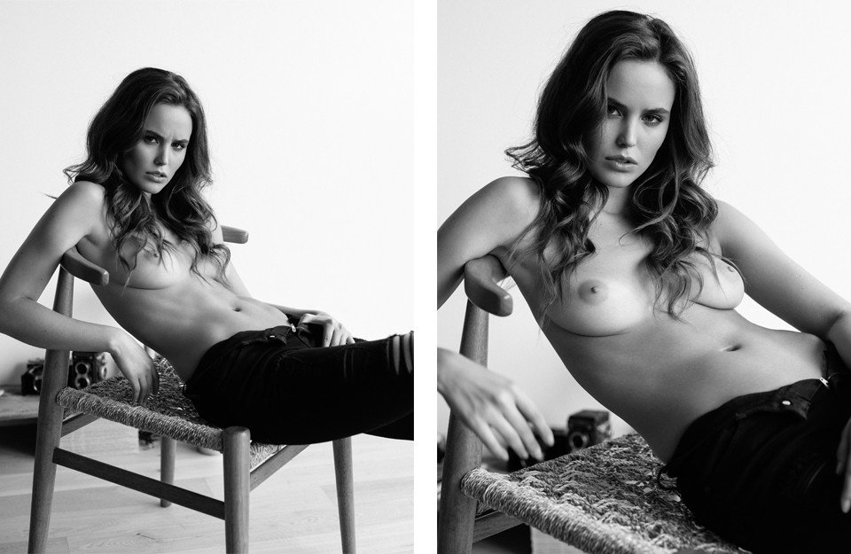 Jessica-Buller-Sexy-Topless-5