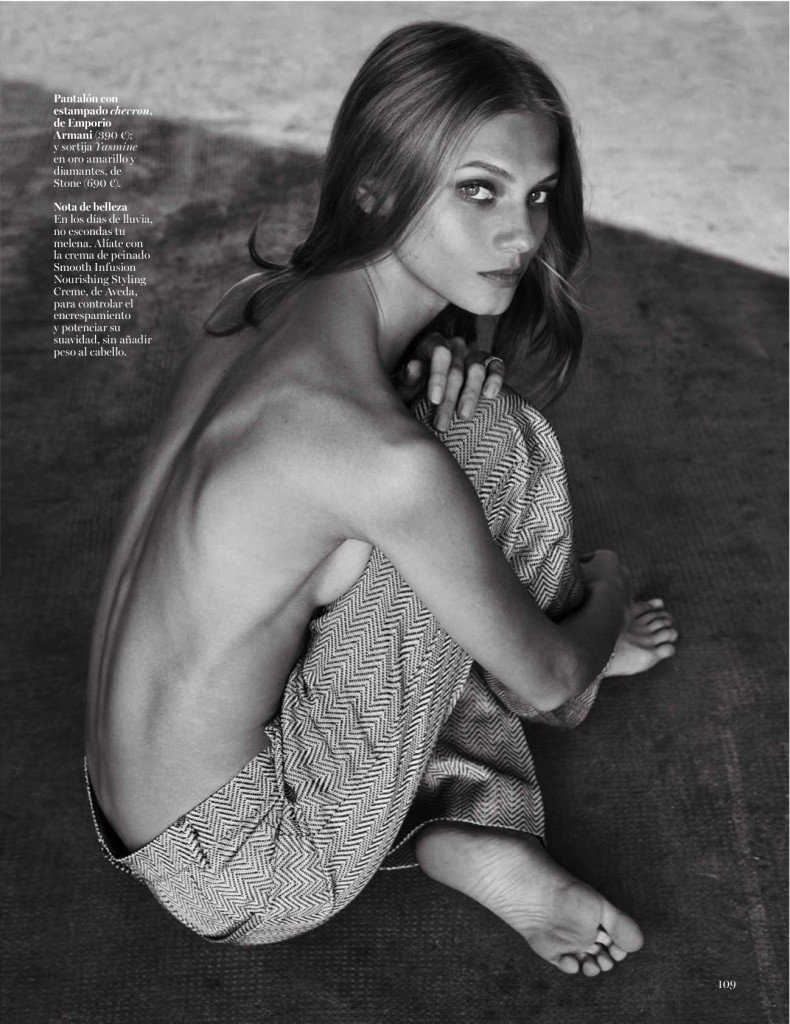 Anna-Selezneva-Sideboob