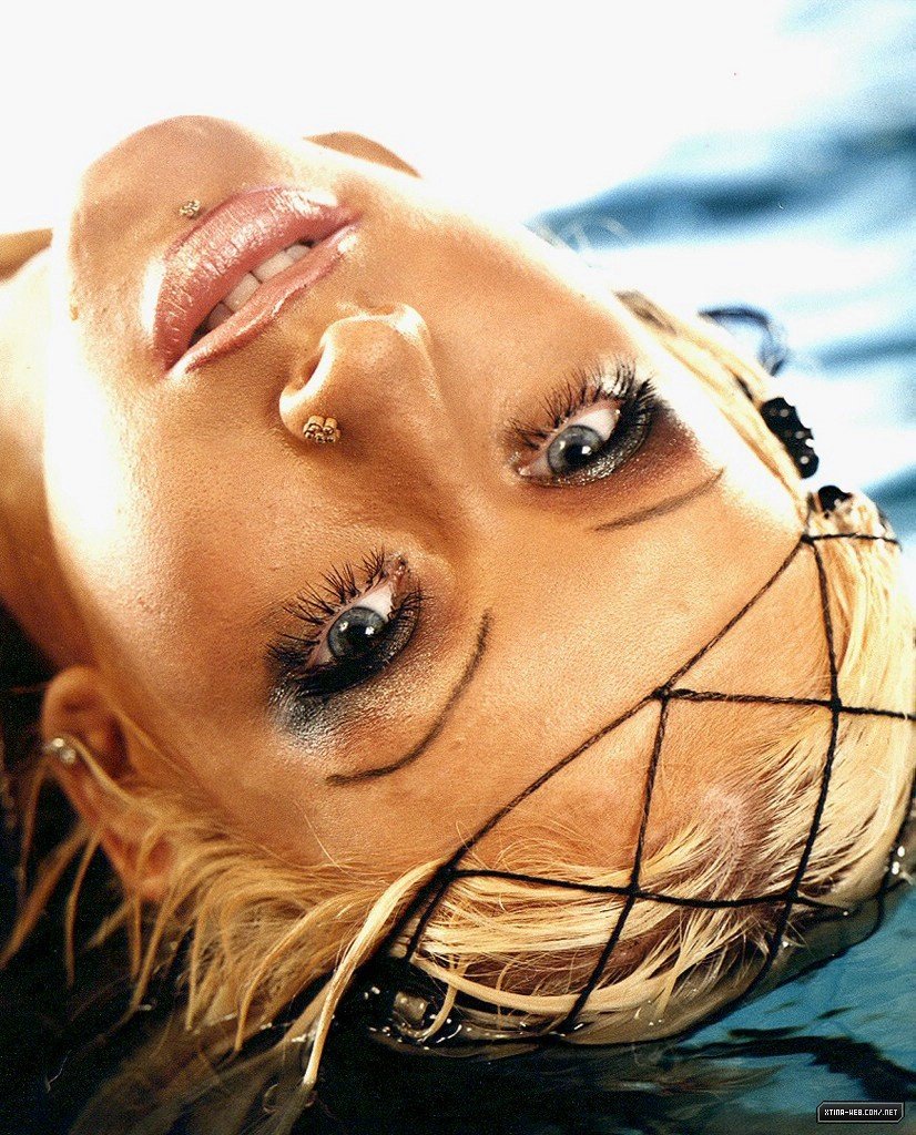 Let op! Speciale prijzen, toestemming vereist. Approval needed, Special fees apply! Christina Aguilera Dominick Guillemot / Icon International Transworld Features DG076 * PA * CD 1147 TIJDELIJK NIET BESCHIKBAAR!!!