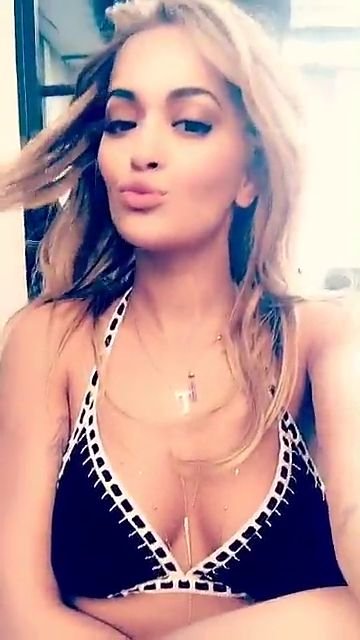 Rita Ora Sexy 5