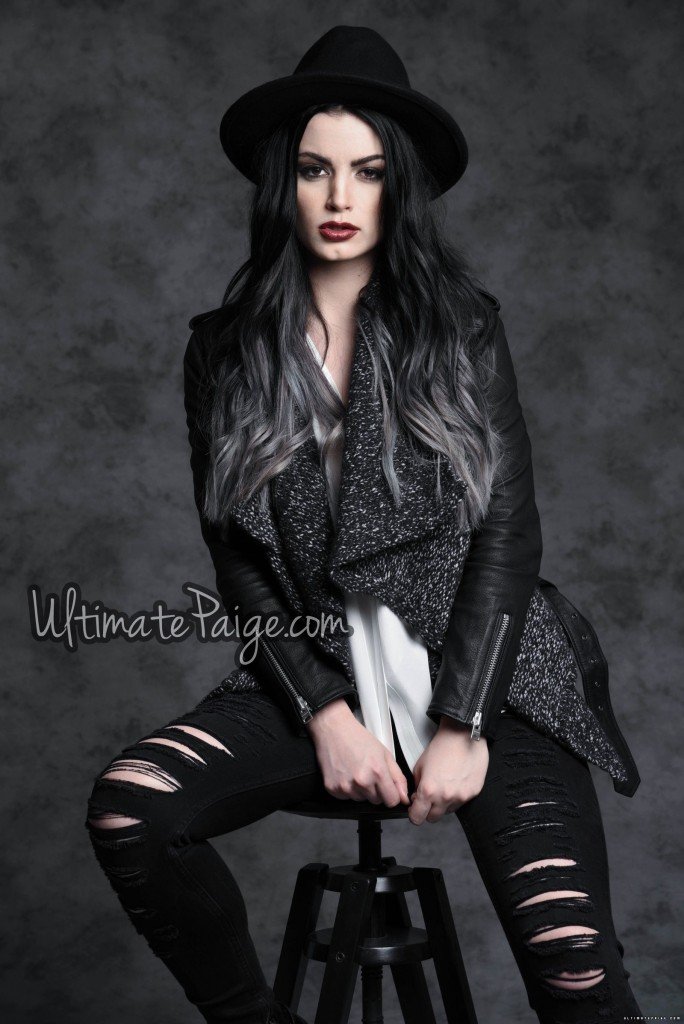 Paige (WWE) Sexy 7