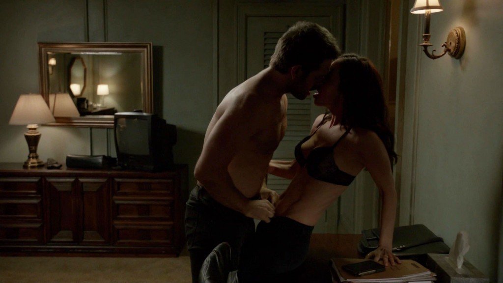 Eliza Dushku Nude 5
