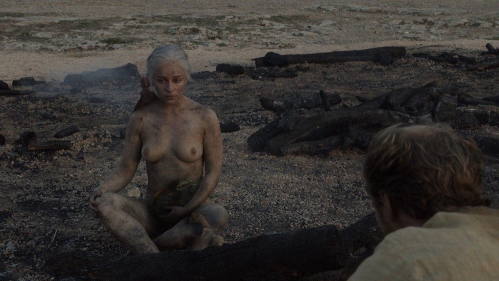Emilia Clarke Nude 24