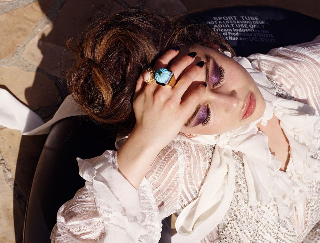 Emilia Clarke Sexy 7
