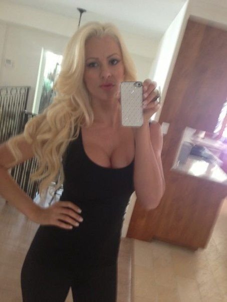 Maryse Ouellet Sexy 12