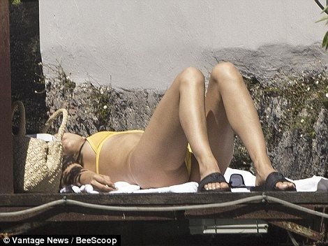 Irina Shayk Sexy 9