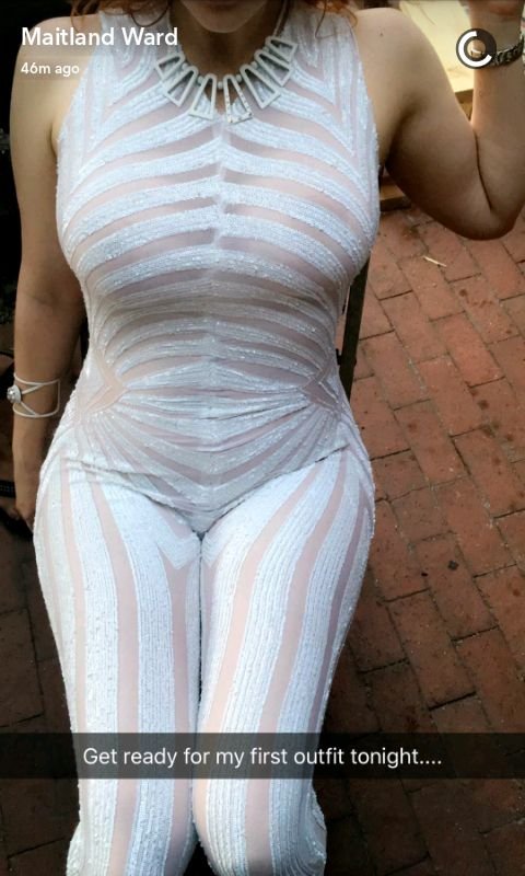 Maitland Ward Torse Nu & Sexy 3