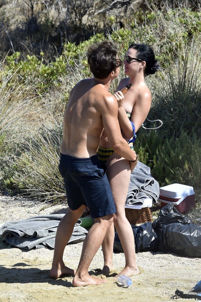 Katy Perry Sexy thefappening.so-0009