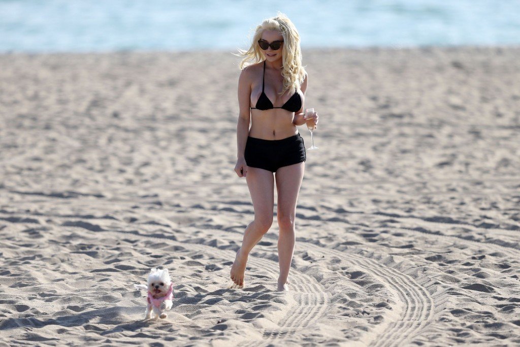 Courtney Stodden Sexy 23
