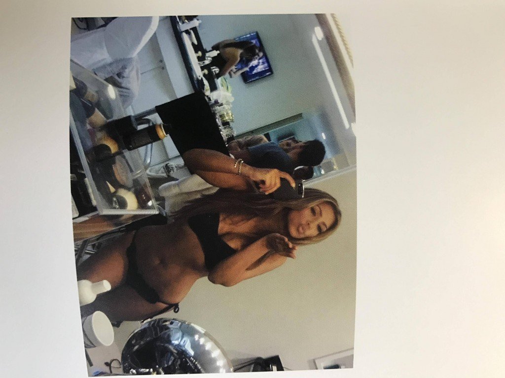 Kim Kardashian Selfies 104 thefappening.so