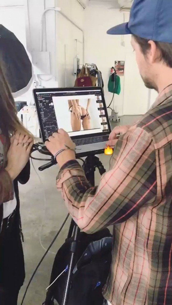 Alexis Ren Sexy 19 thefappening.so