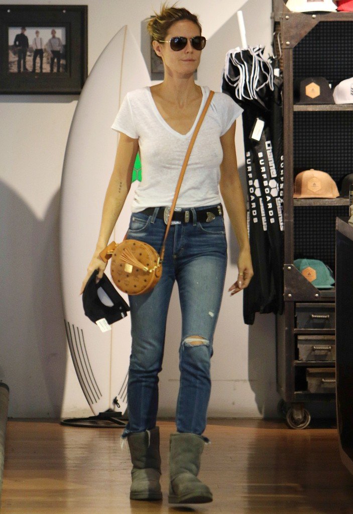 Heidi Klum Braless 2 thefappening.so
