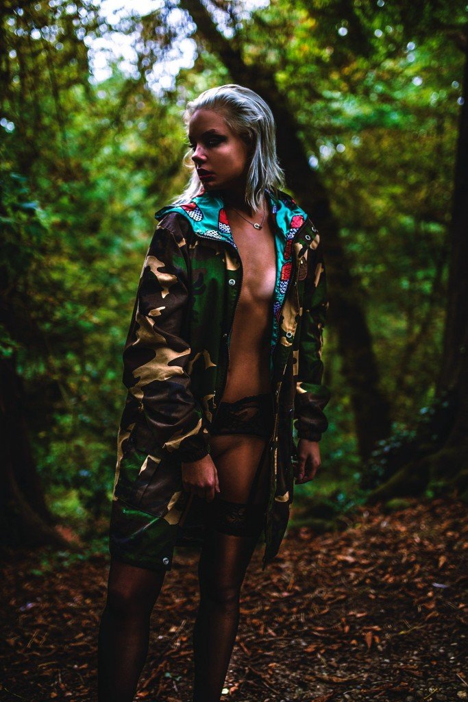 Holly Horne Topless Sexy 11