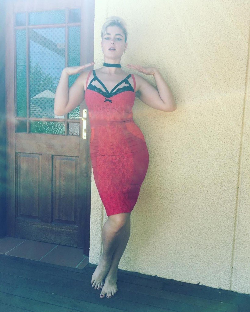 Stefania Ferrario Nude & Sexy 11