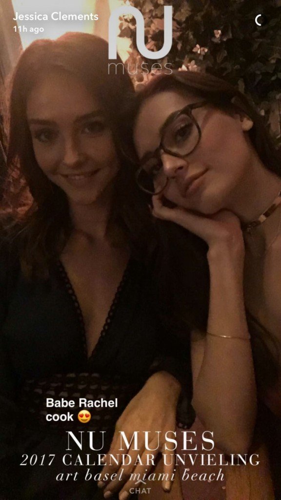 Jessica Clements Nue & Sexy 2