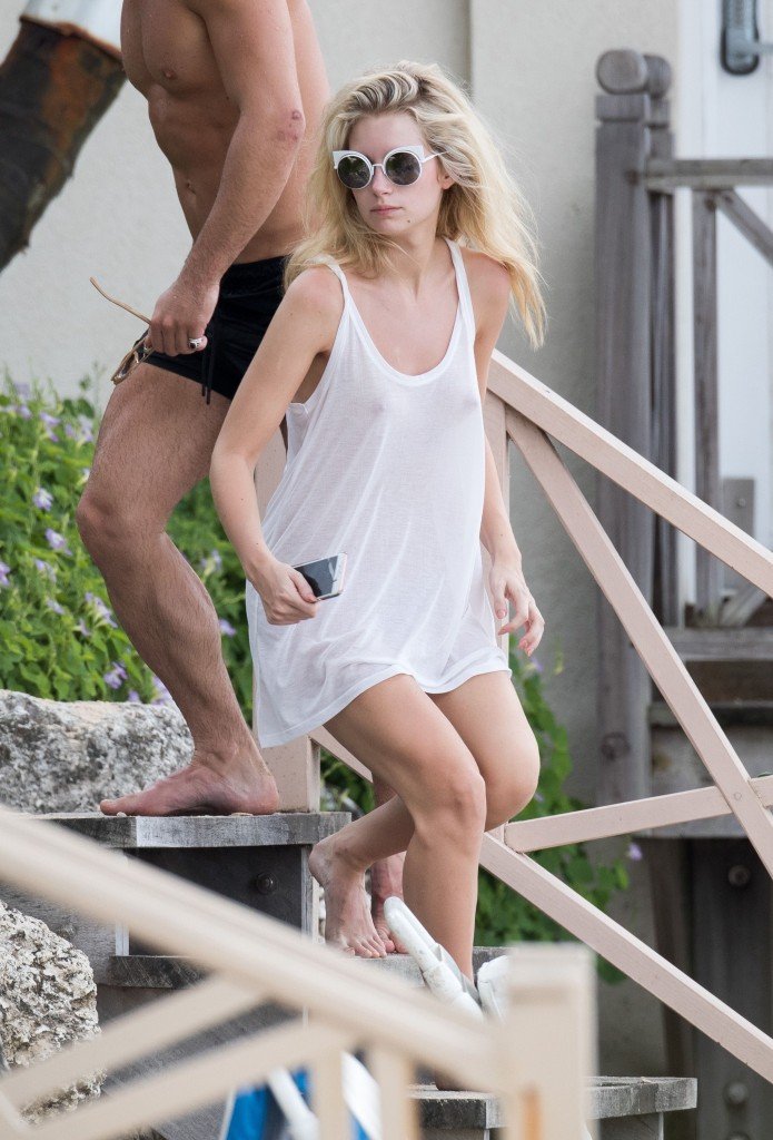 Lottie Moss Transparent 9