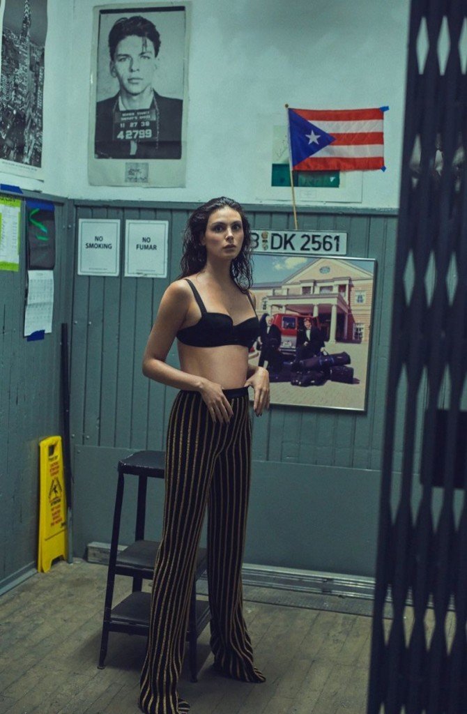 Morena Baccarin Sexy Photos 8