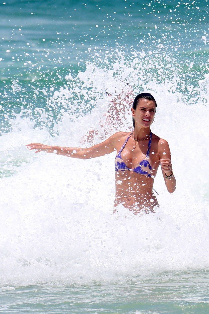 Alessandra Ambrosio Sexy 17 thefappening.so