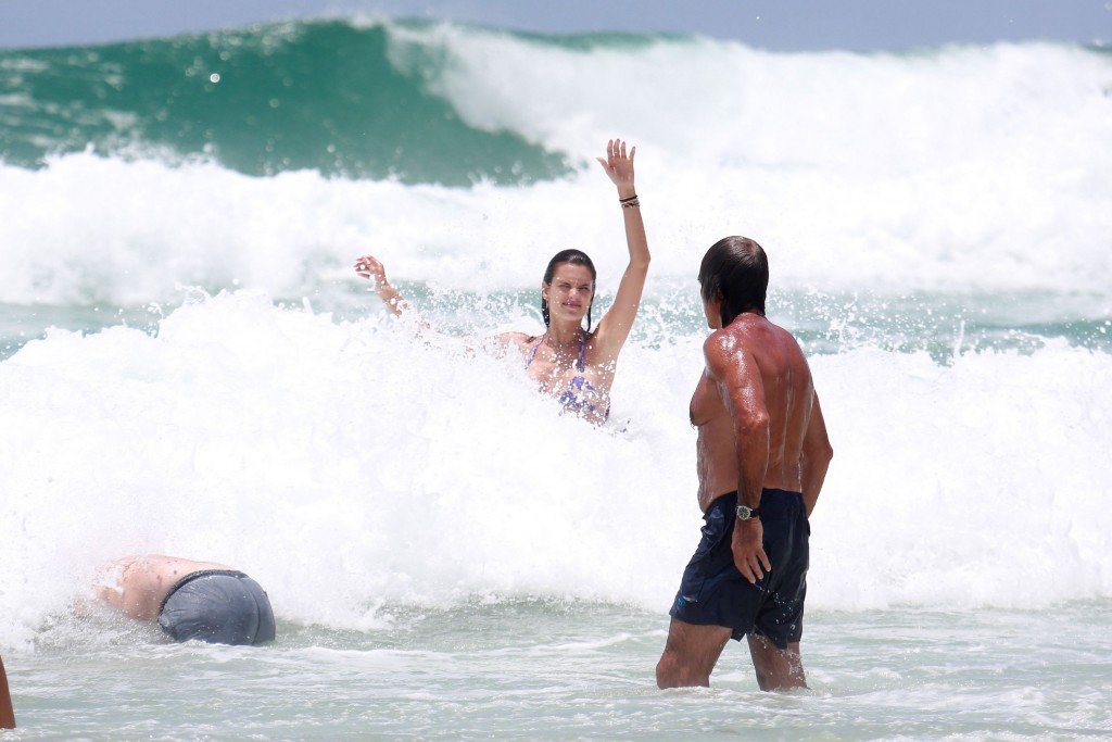 Alessandra Ambrosio Sexy 42 thefappening.so