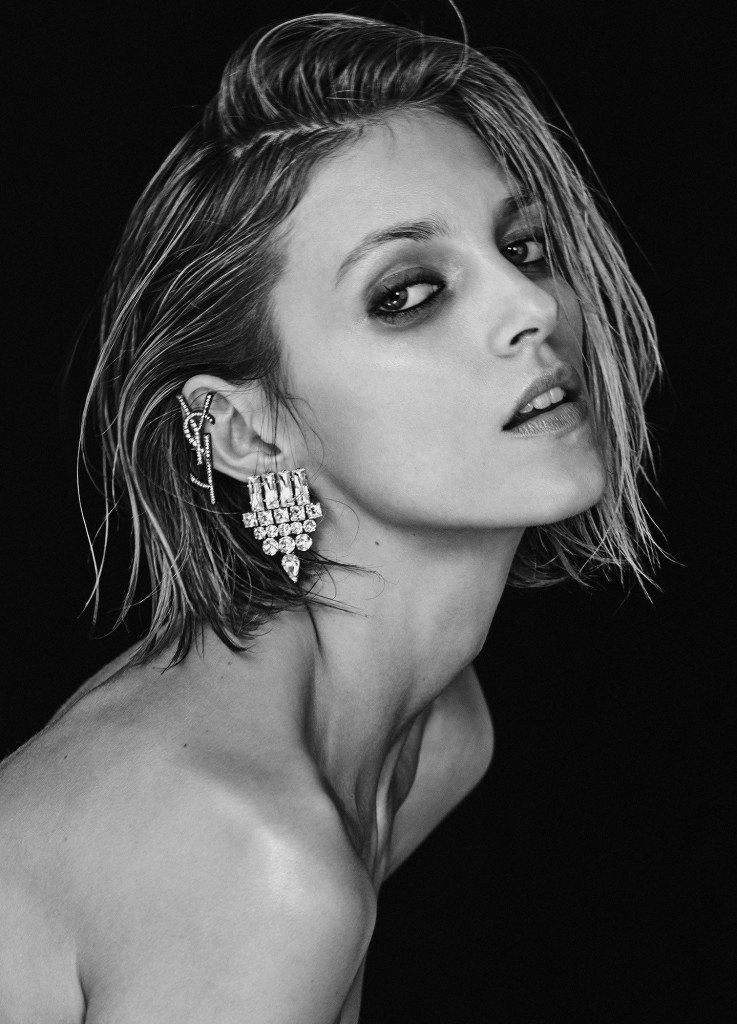 Anja Rubik Sexy & Topless 12 thefappening.so