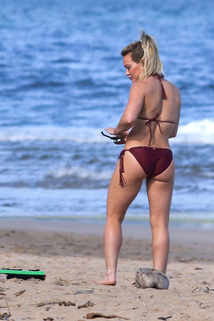 Hilary Duff Sexy thefappening.so 56
