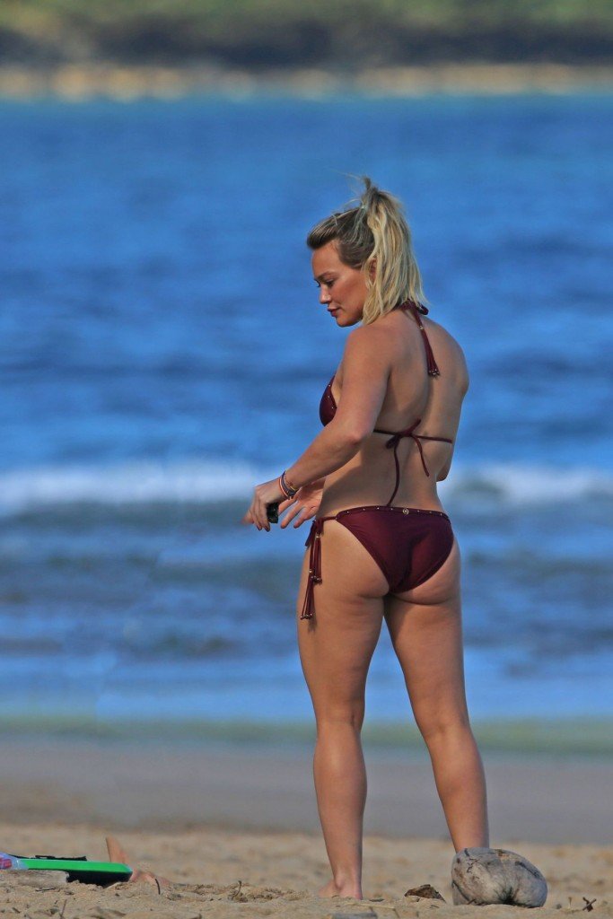 Hilary Duff Sexy thefappening.so 57