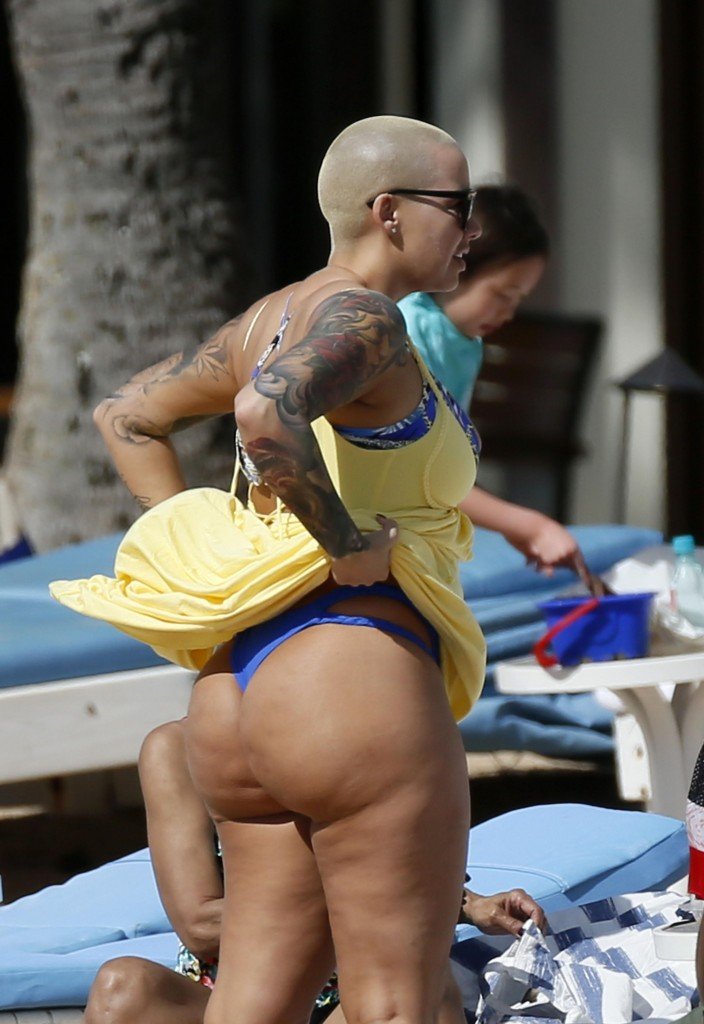 Amber Rose Sexy thefappening.so 11