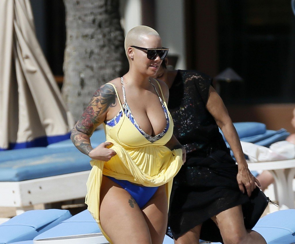 Amber Rose Sexy thefappening.so 7