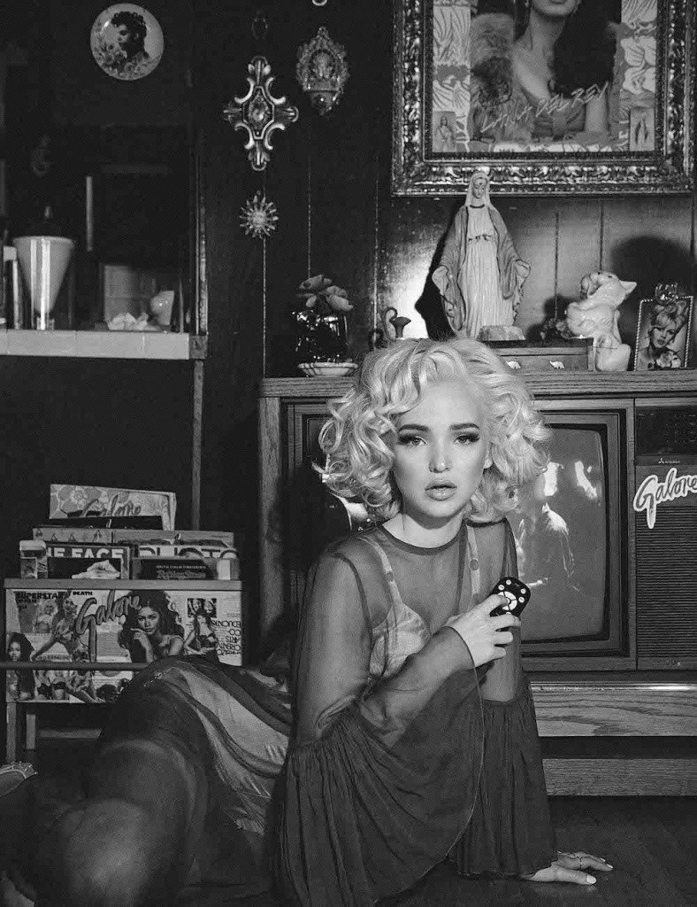 Dove Cameron Sexy 3 thefappening.so