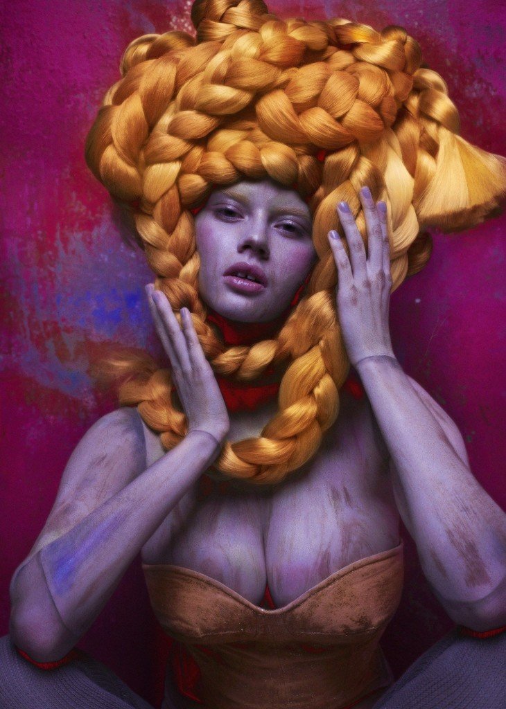 Elle Brittain Sexy & Topless 2 thefappening.so