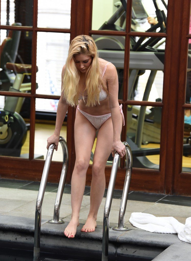 Heidi Montag Sexy thefappening.so 4