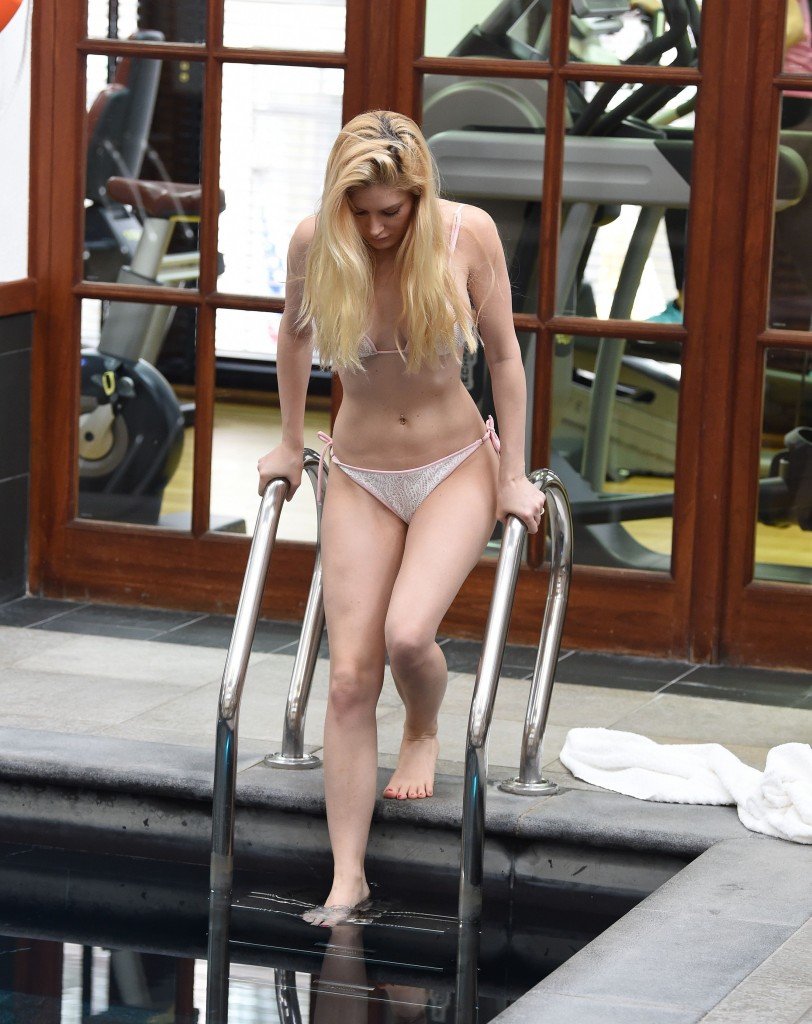Heidi Montag Sexy thefappening.so 5