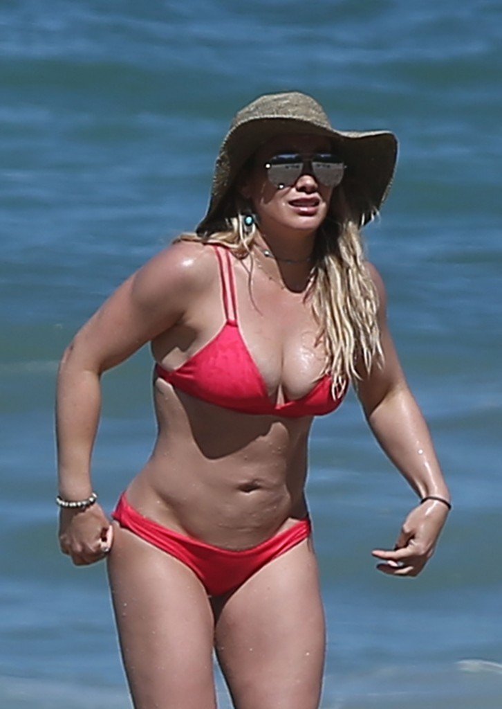 Hilary Duff Sexy 15 thefappening.so