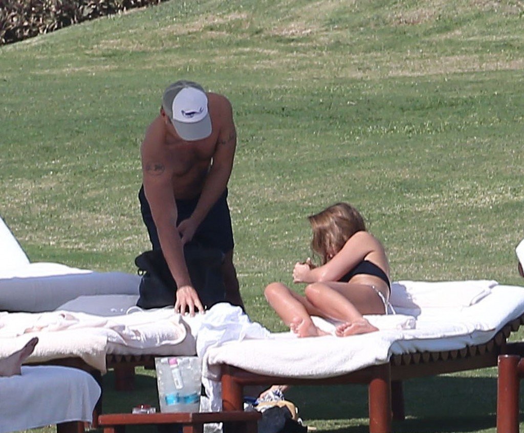 Jessica Alba Sexy 29 thefappening.so