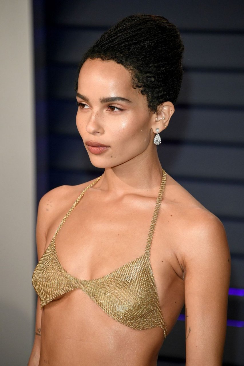 Zoe Kravitz Transparente Nude