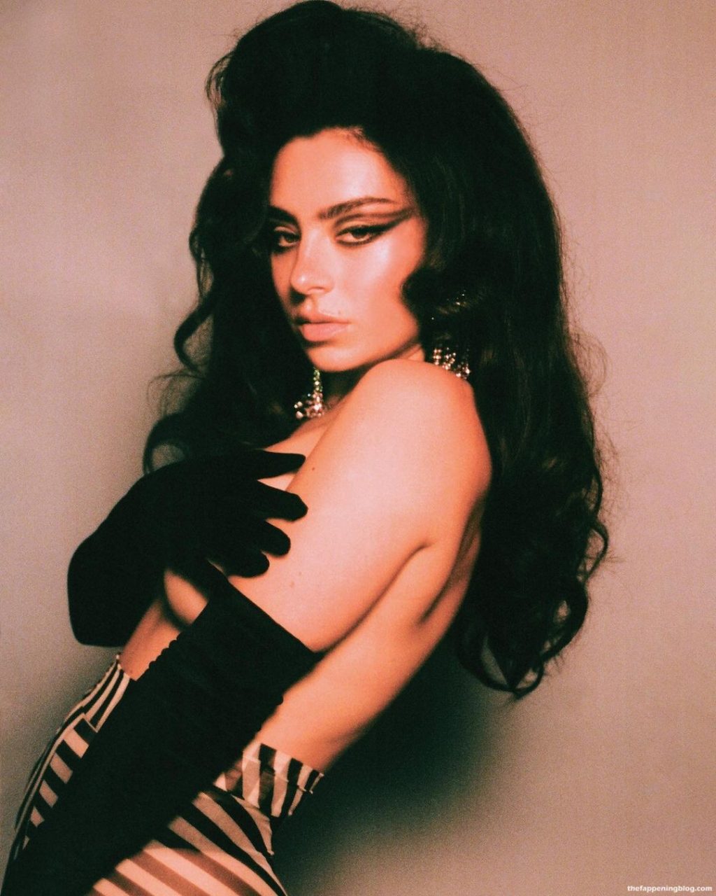 Charli XCX Nude