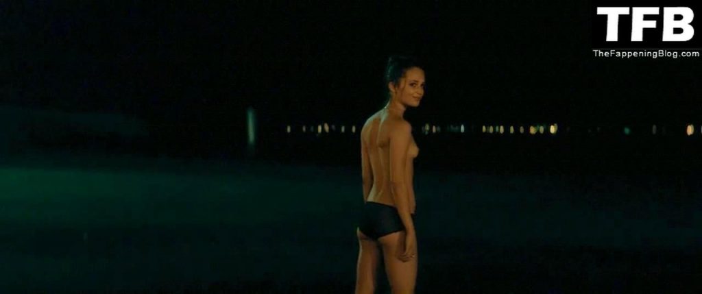 Alicia Vikander Nude - Son of a Gun